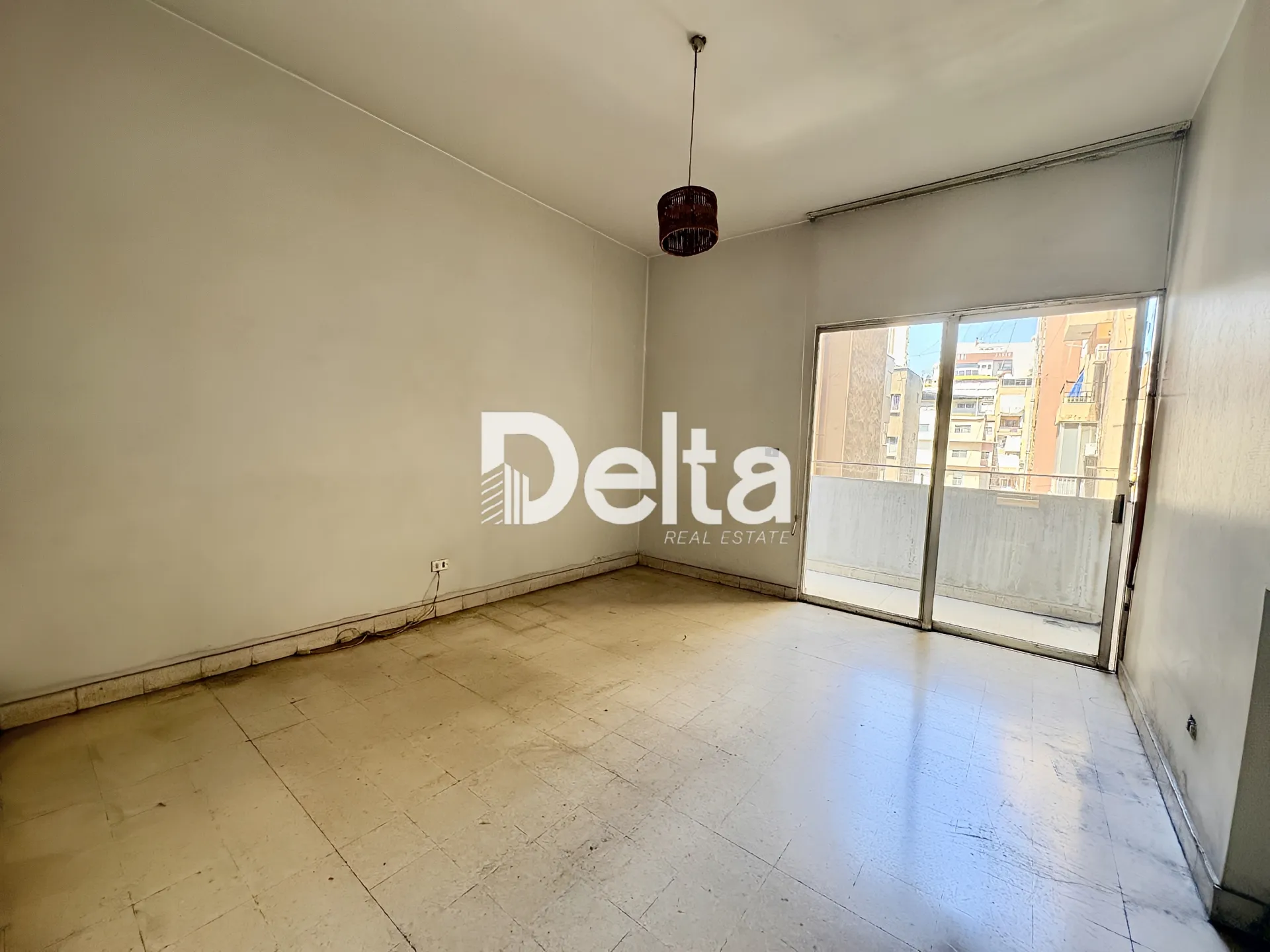 Apartment for rent in Mar elias, beirut, lebanon