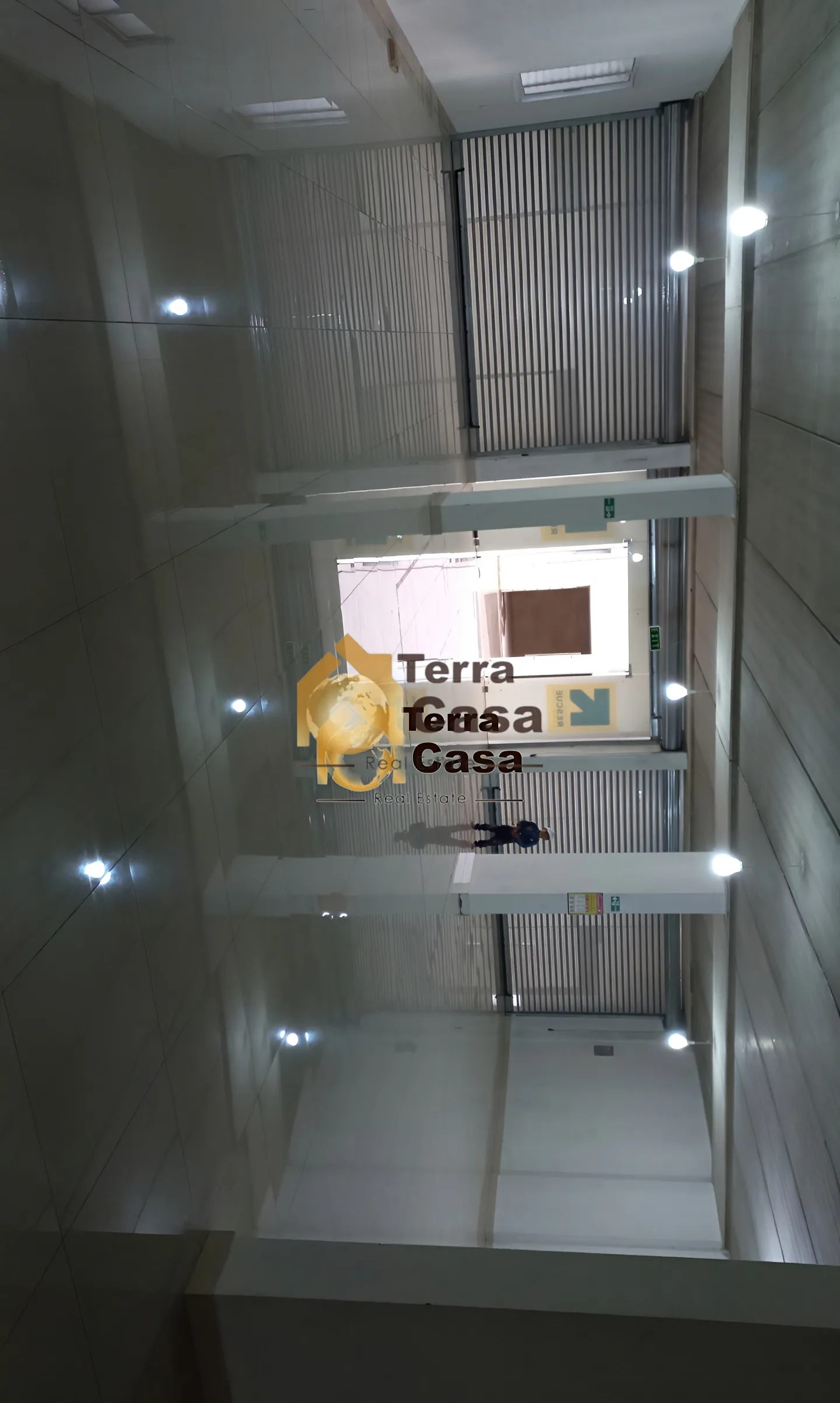 Shop for Rent in Haouch el Omara