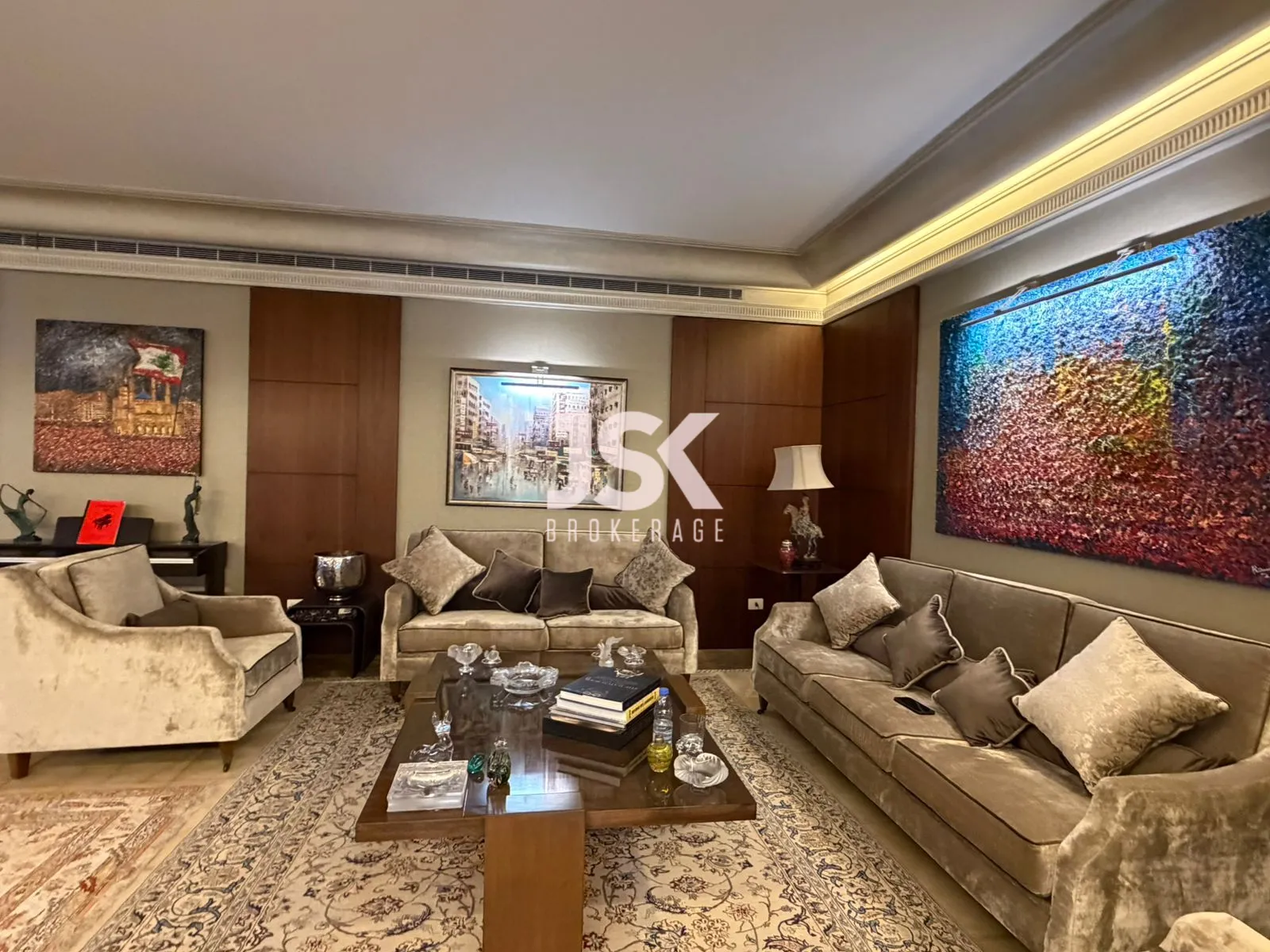 Apartment for Sale in Ain Al Tineh