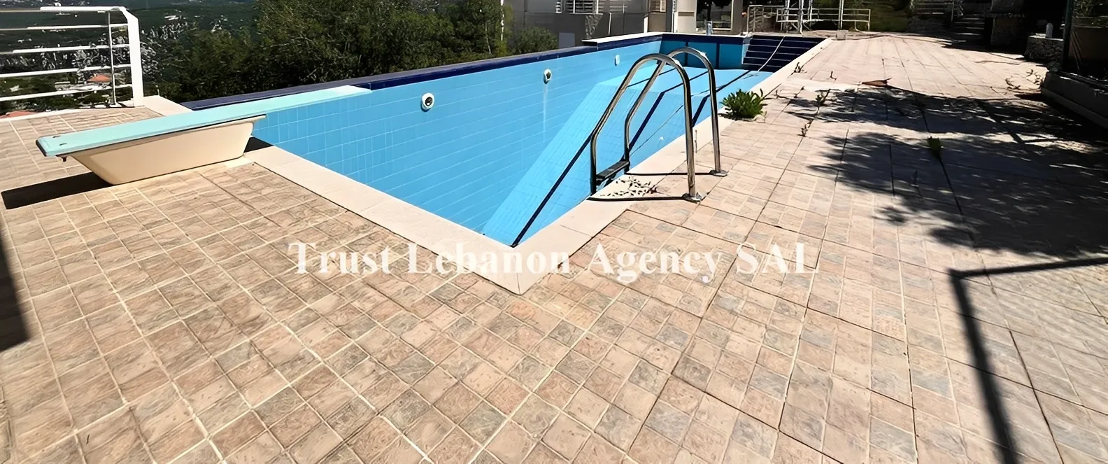 Villa for Sale in Keserwan Kfaraab