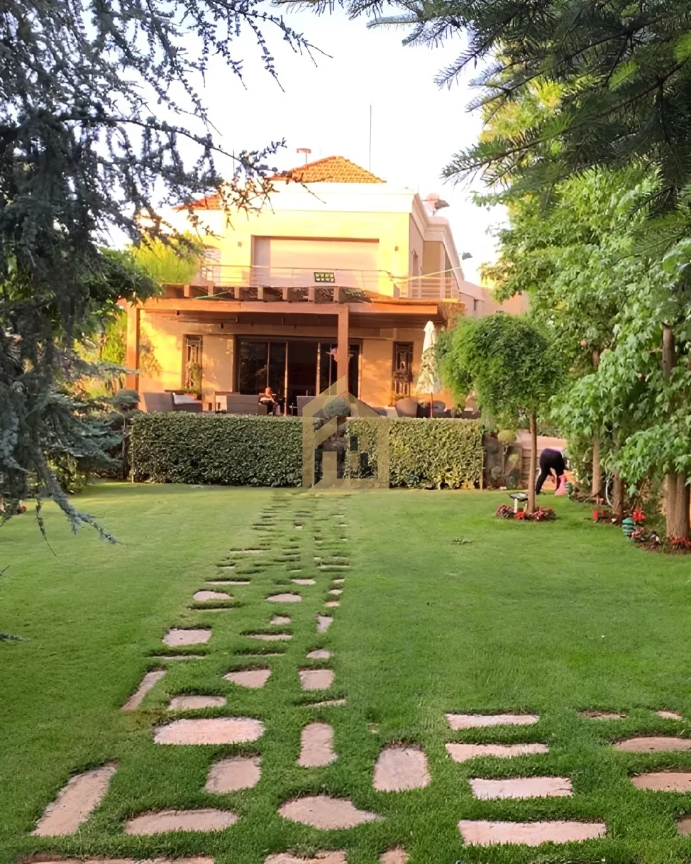 Villa for rent in Saoufar, Lebanon - 6 bed, 5 bath