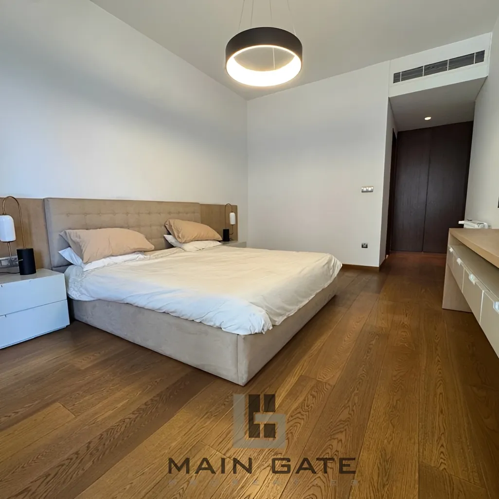 Apartment for Sale in Minet El Hosn, Bayrut, Lebanon