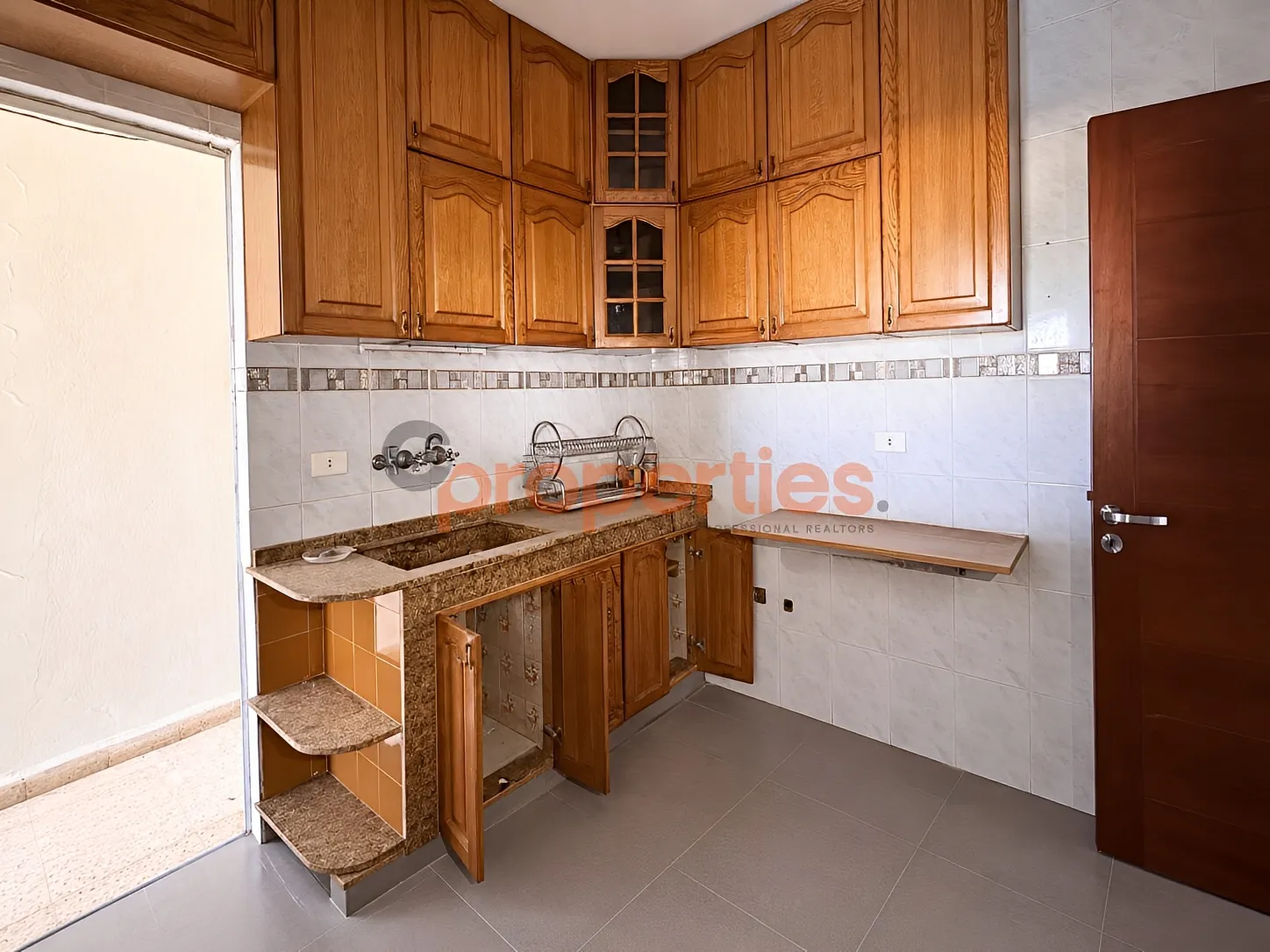Apartment for Rent in Aaoukar