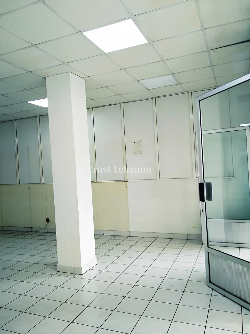 Warehouse for rent in Jdeideh, Lebanon