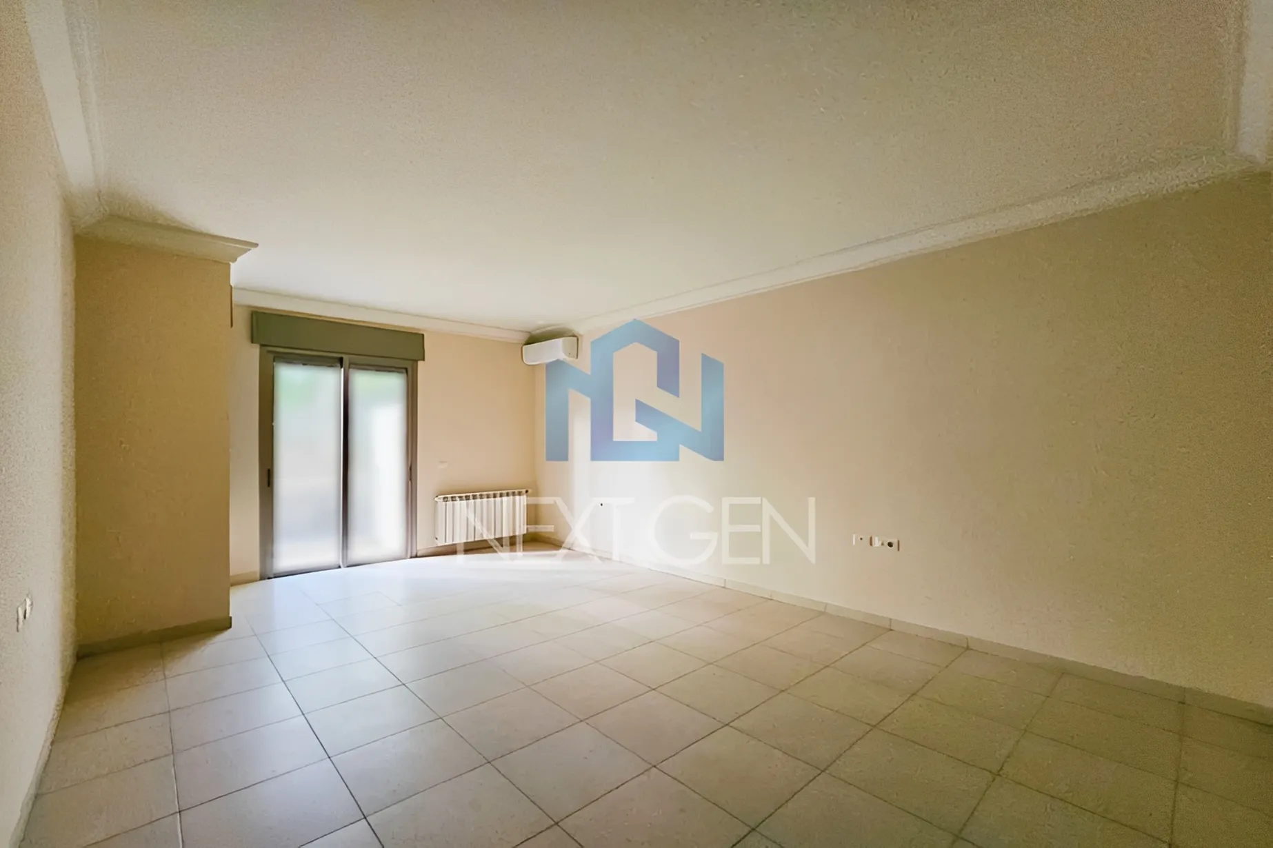 Apartment for sale in Achrafieh, Beirut, Lebanon - 3 bed, 4 bath