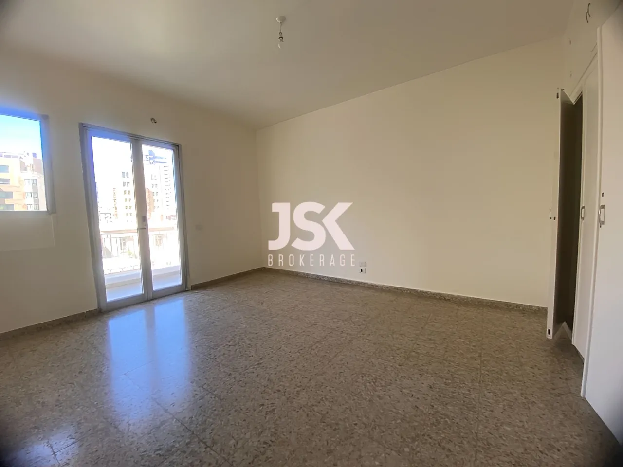 Apartment for Rent in Ras