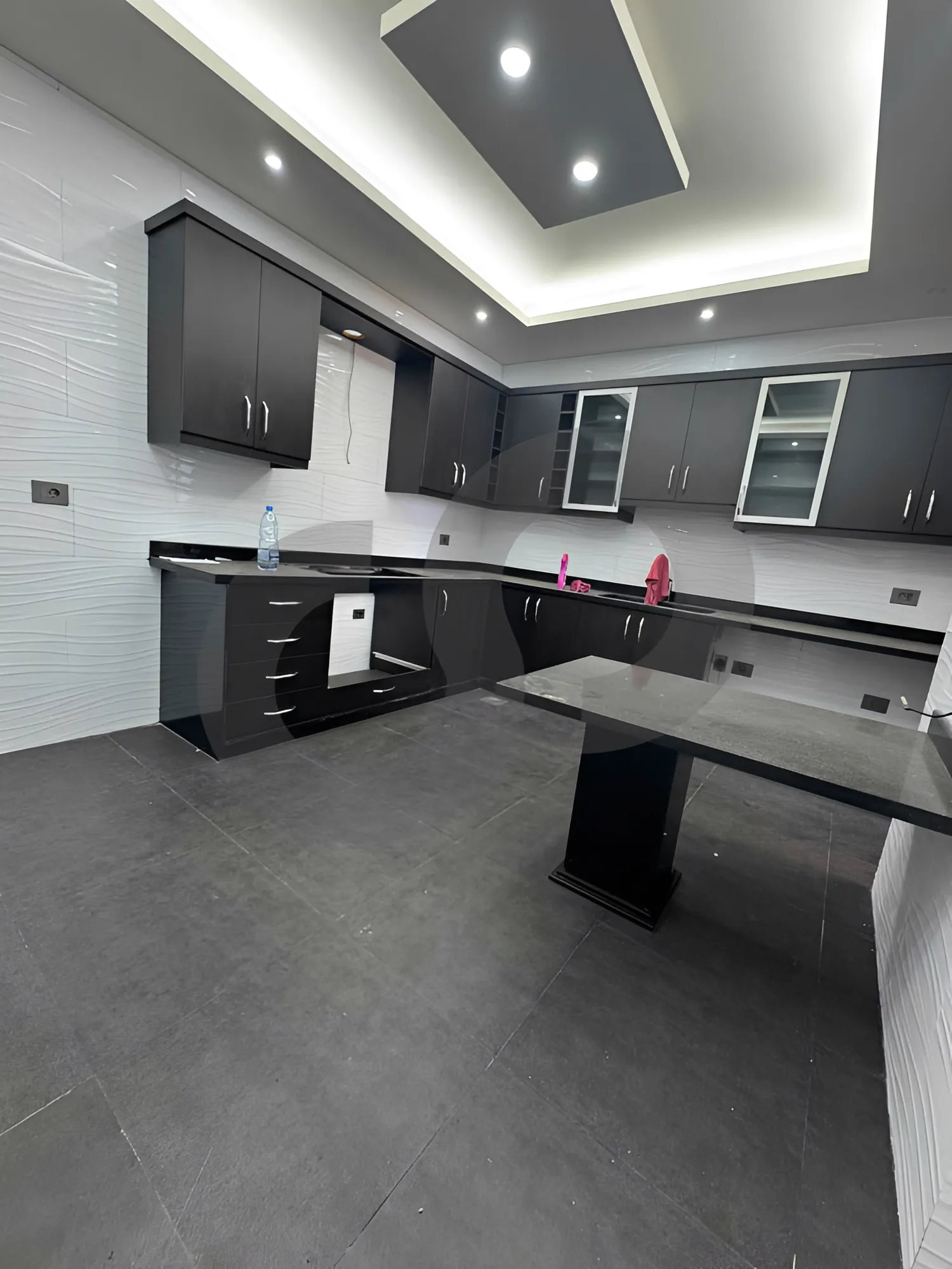 Apartment for Sale in Haret Sakher