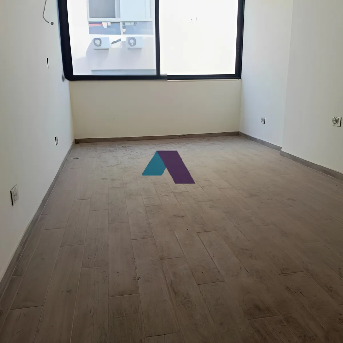 Apartment for Sale in Achrafieh - 2 bed, 1 bath