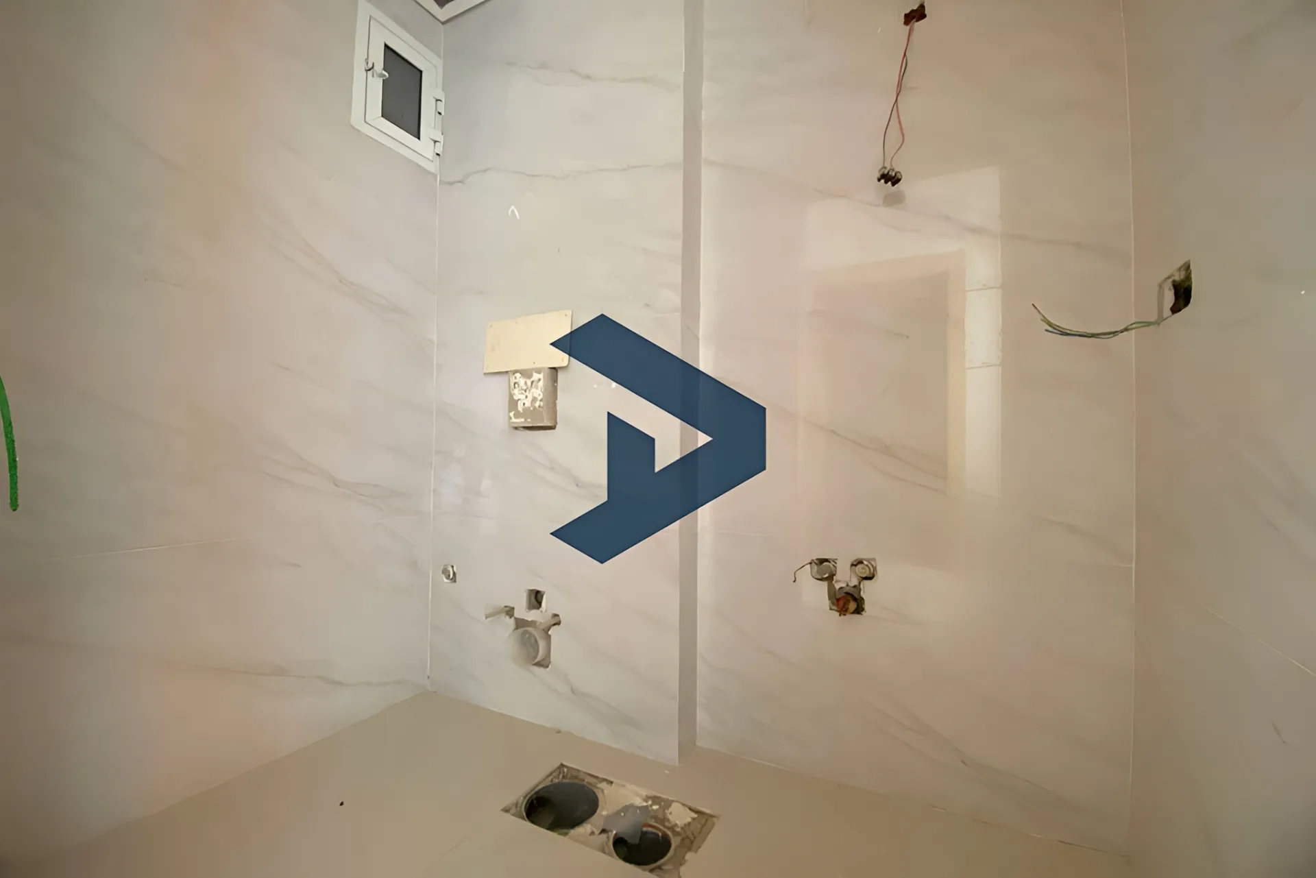 Apartment for sale in Raoucheh, Beirut, Lebanon