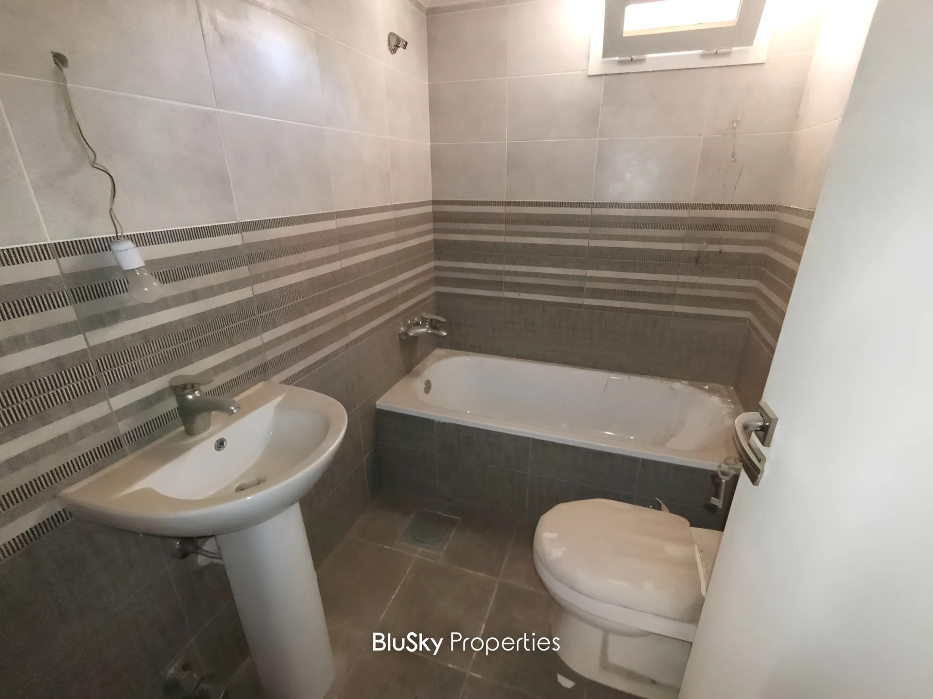 Apartment for sale in Hosrayel, lebanon