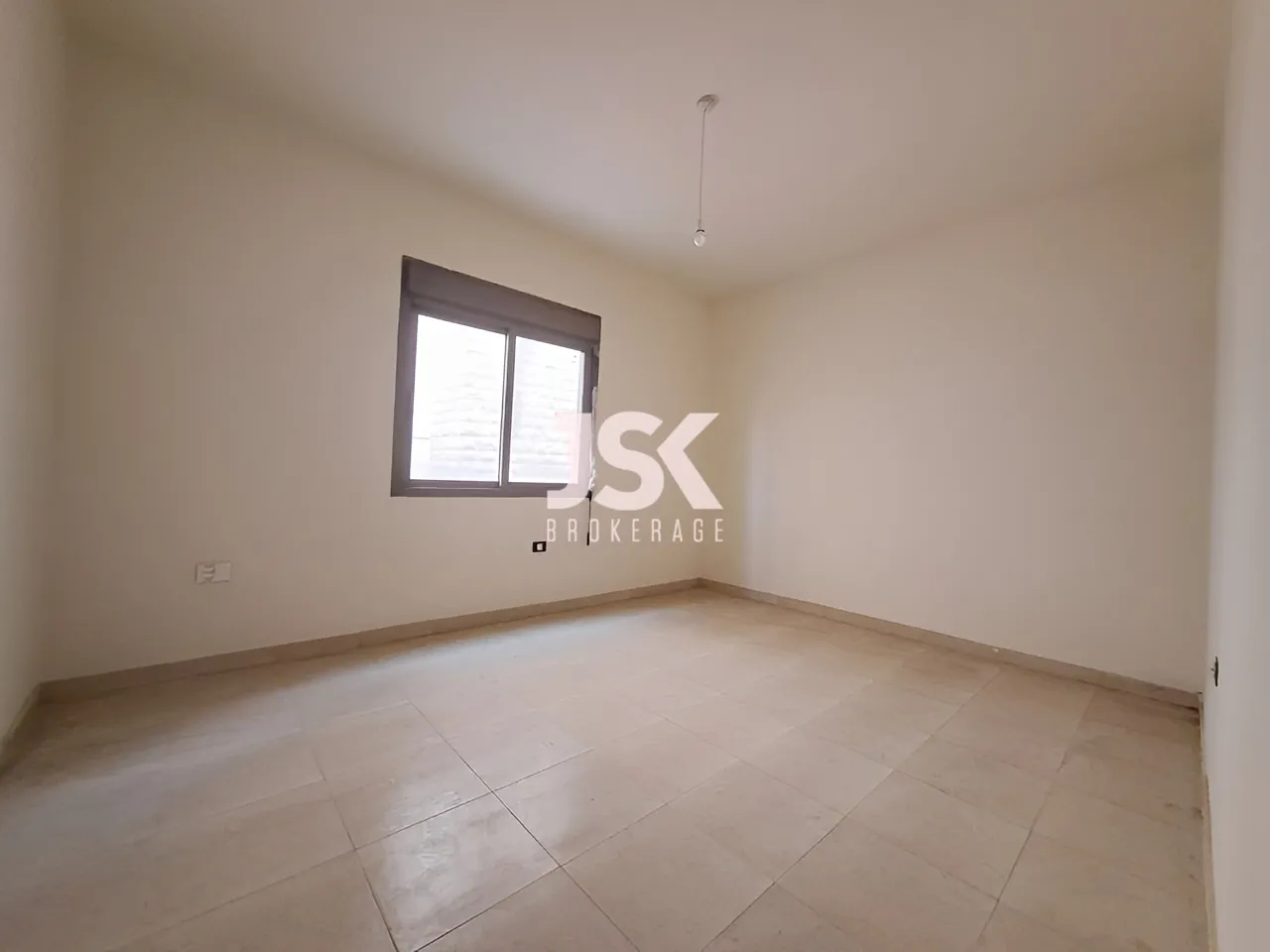 Apartment for Rent in Ballouneh