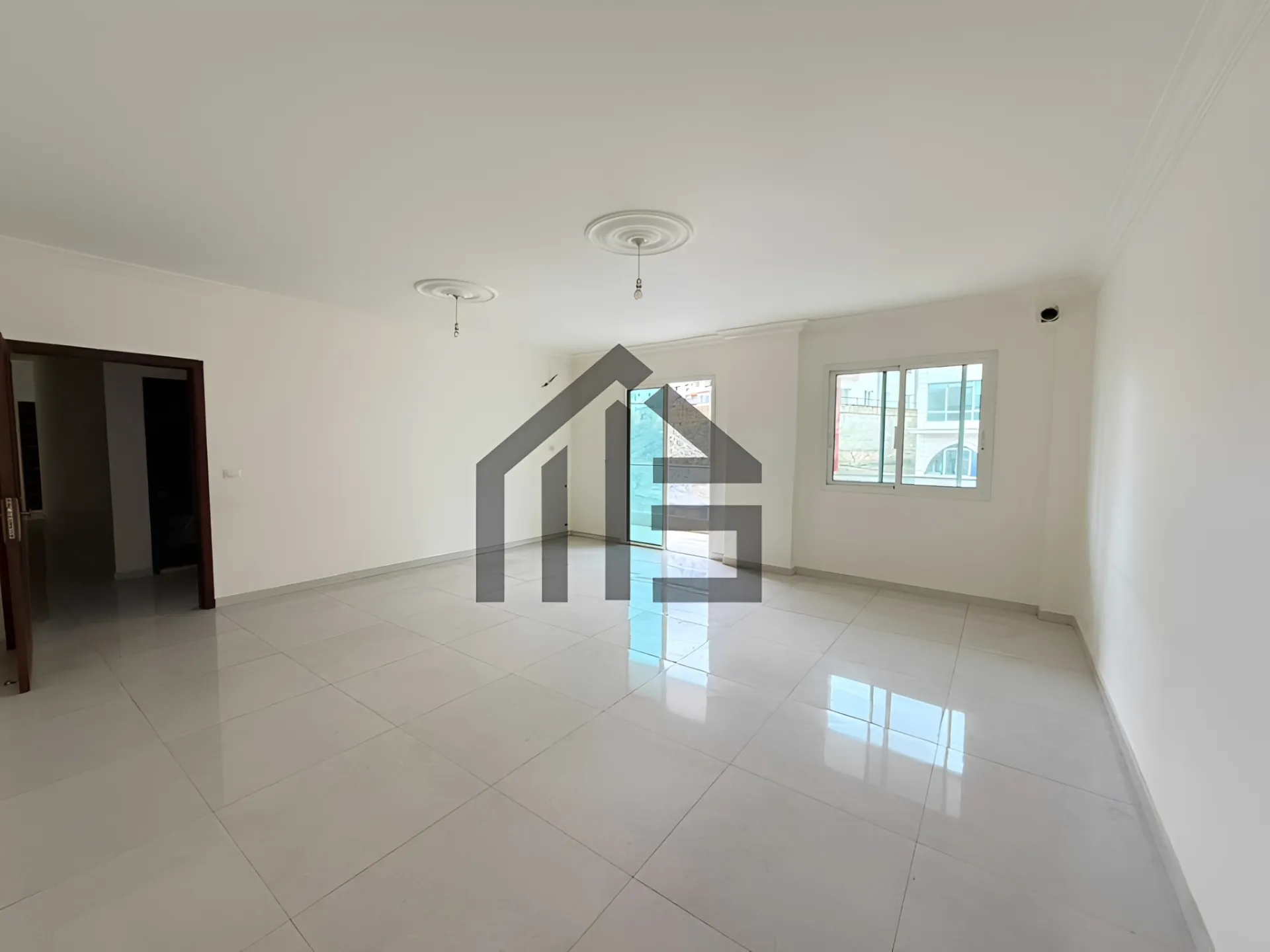 Apartment for sale in Aley, Lebanon - 3 bed, 3 bath