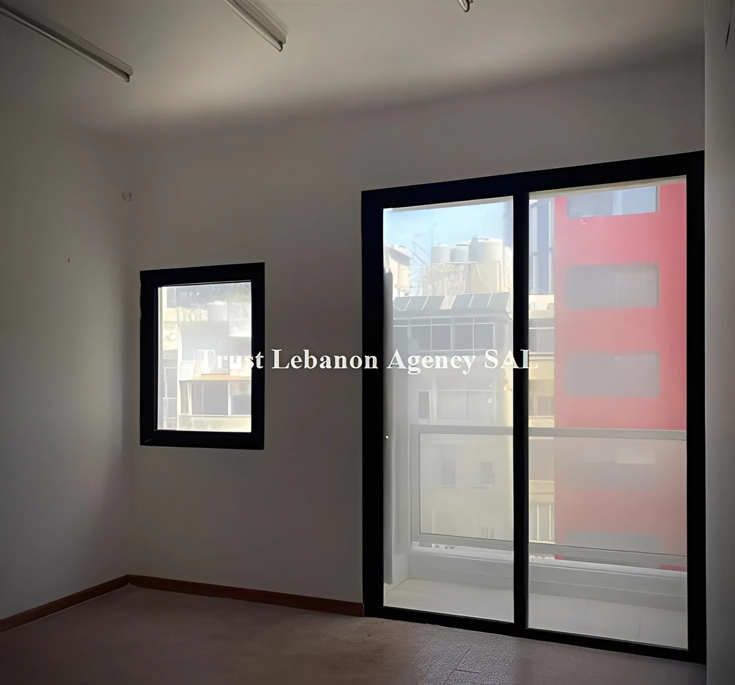 Office for rent in Achrafieh, Mar Michael