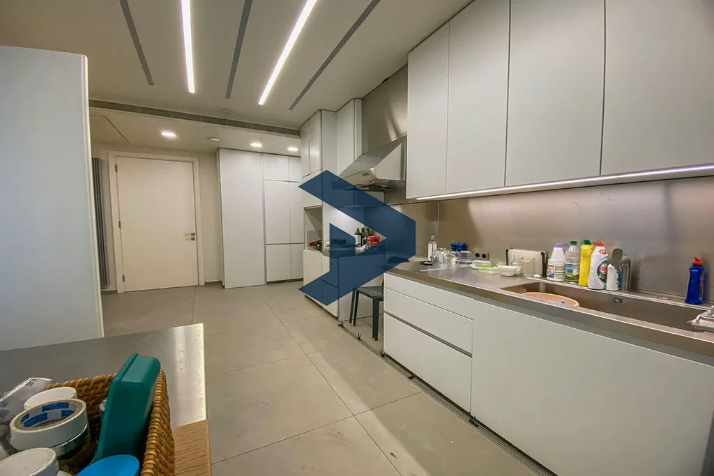 Apartment for rent in Ras Beirut, Beirut, Lebanon