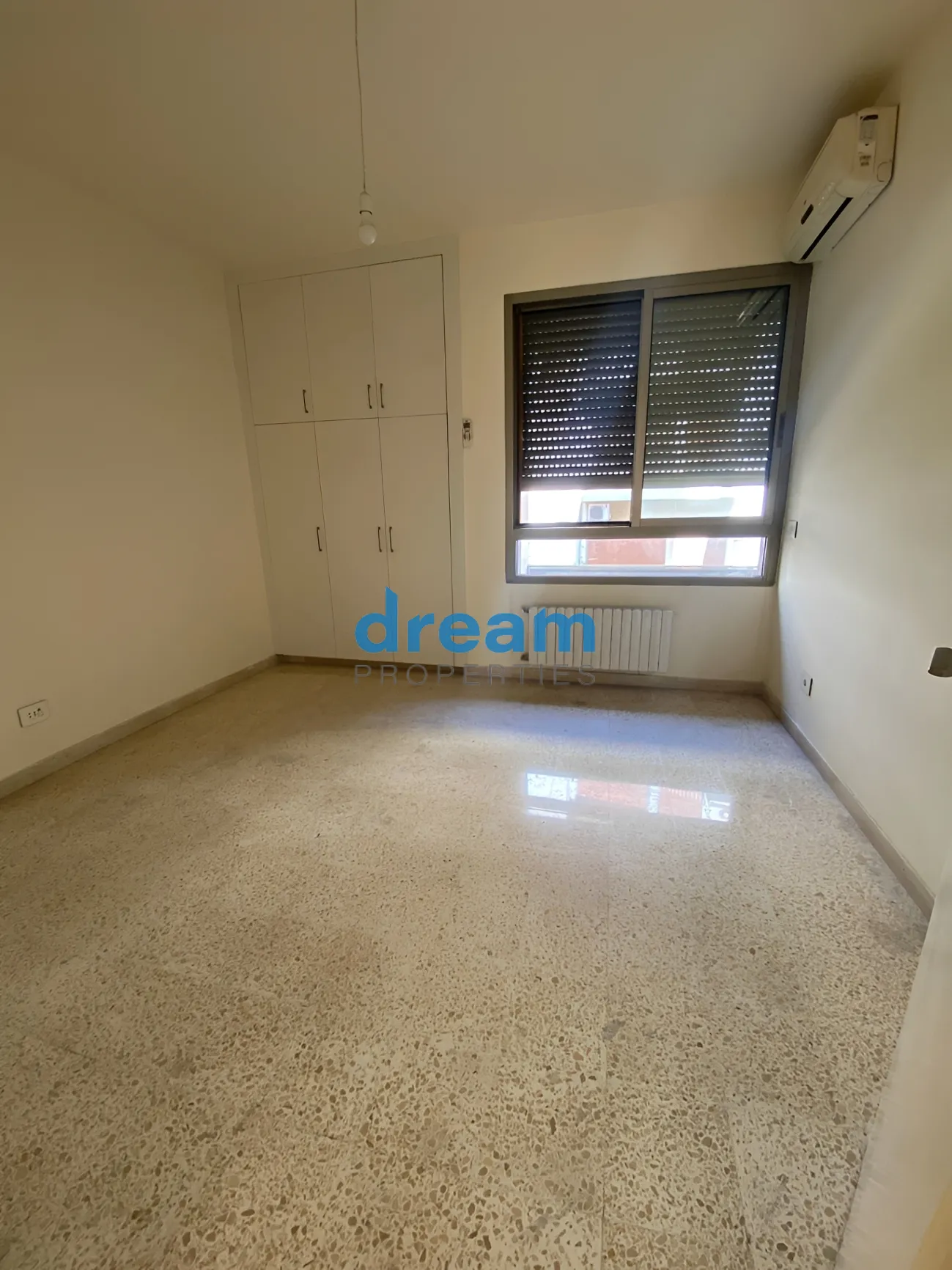 Apartment for sale in Achrafieh, Beirut, Lebanon - 3 bed, 3 bath