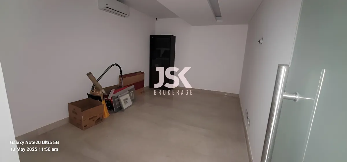 Office for Sale in Kaslik