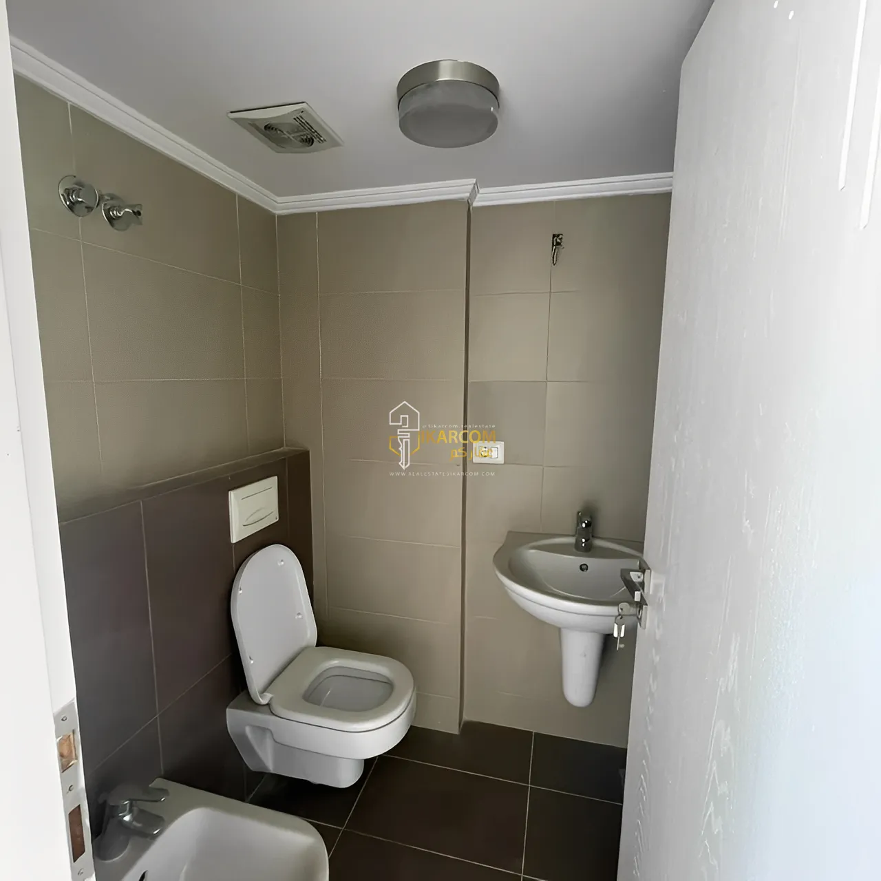 Apartment for Sale in Ras Al Naba'a