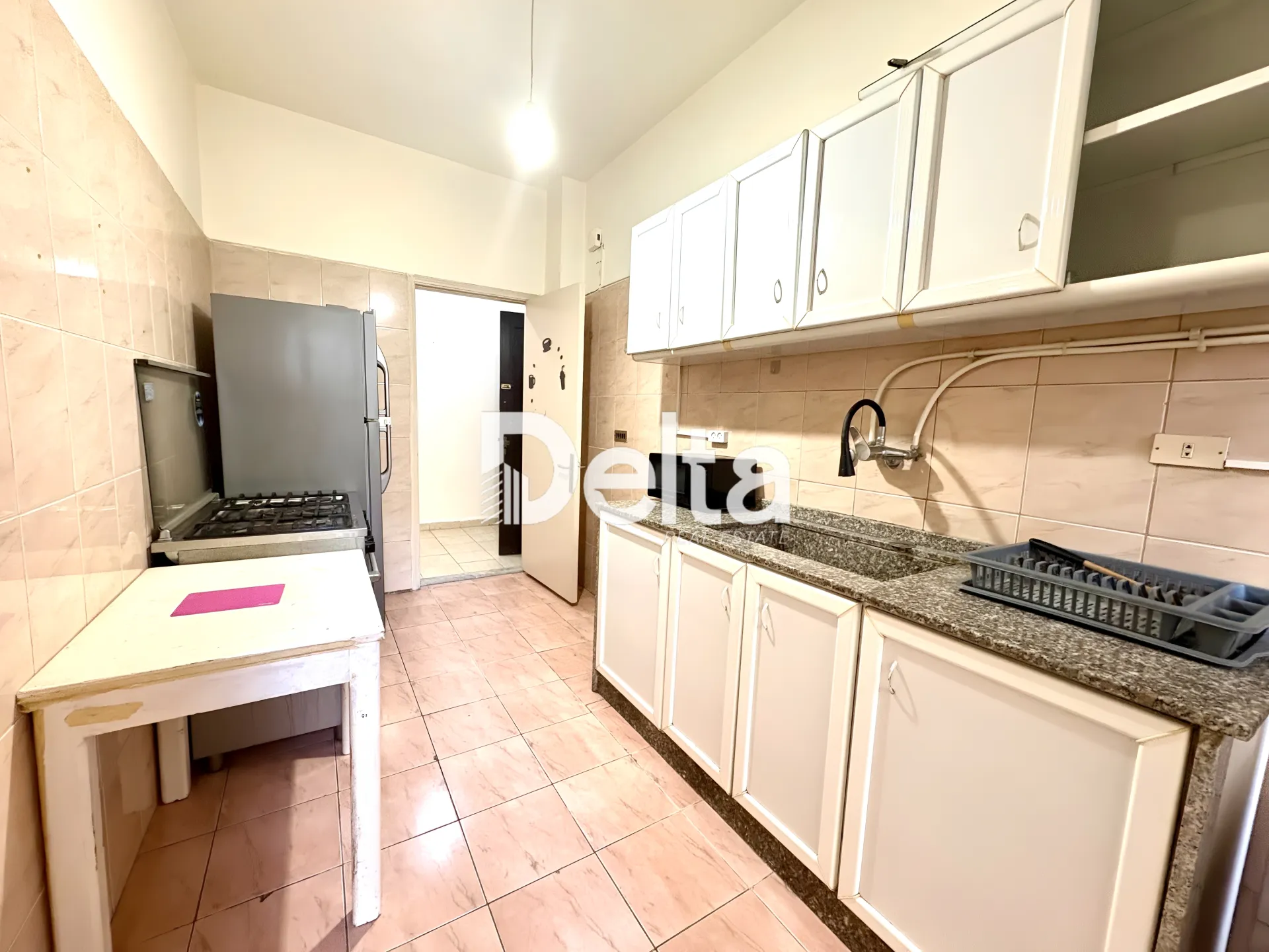 Apartment for rent in Kraytem