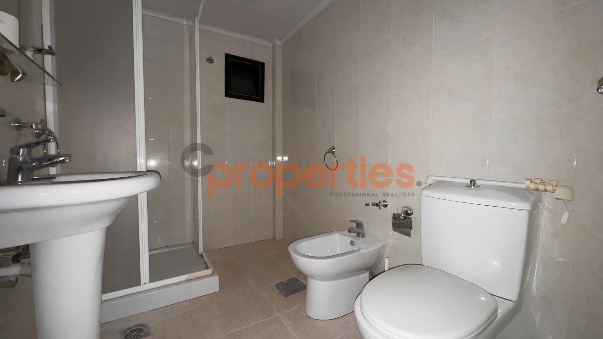 Apartment for Rent in Aaoukar