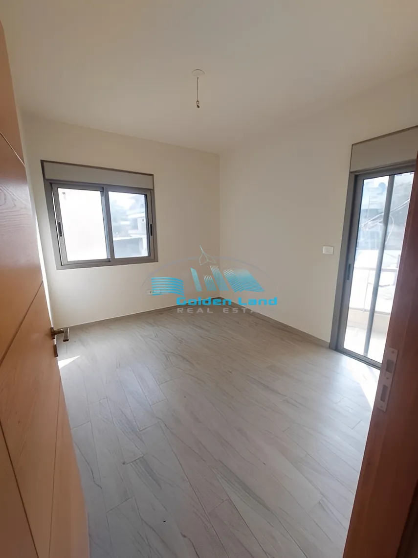 Apartment for Rent in Mazraat Yachoua, Lebanon - 3 bed, 3 bath