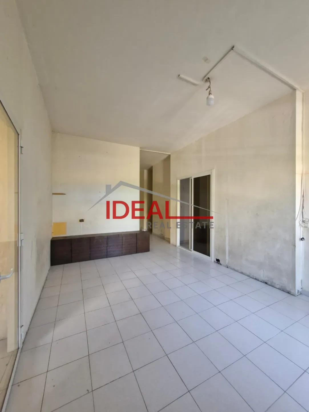 Shop for rent in Adma w Dafnah, Lebanon