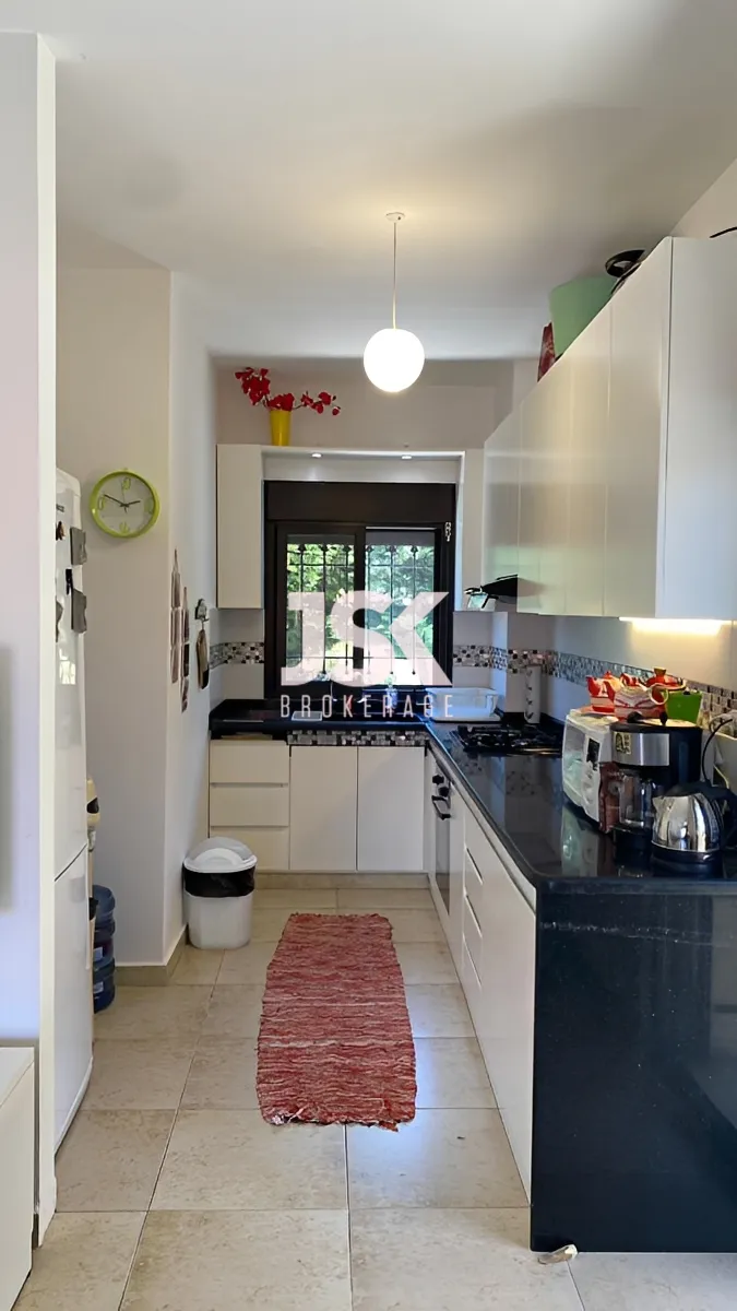 Triplex for Sale in Aannaya