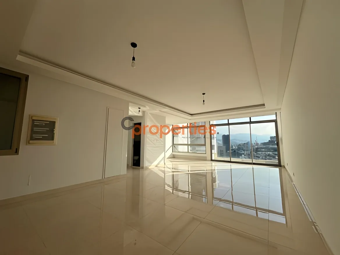 Apartment for Sale in Achrafieh - 3 bed, 4 bath