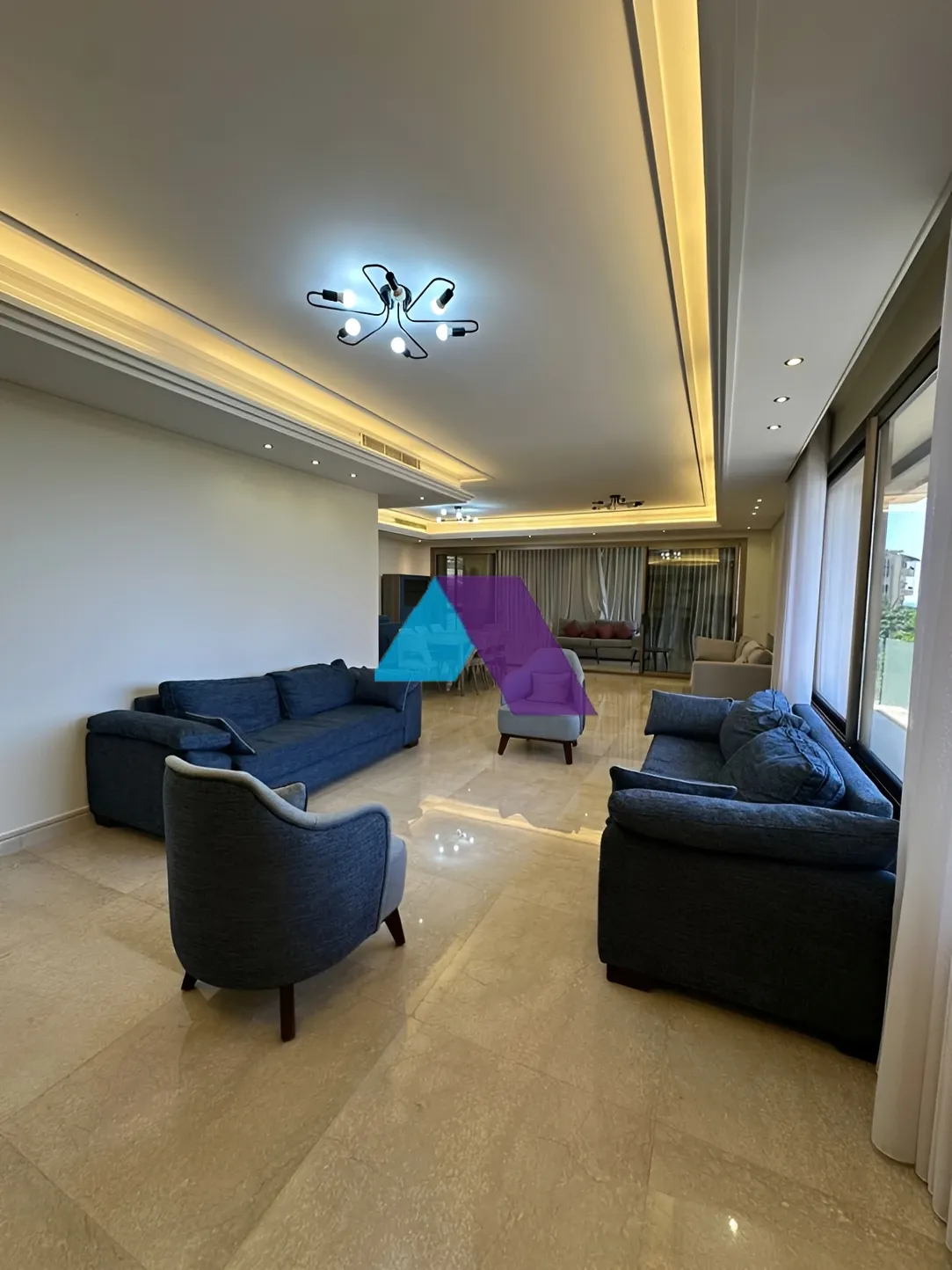 Apartment for rent in Manara, Beirut, Lebanon - 4 bed, 4 bath