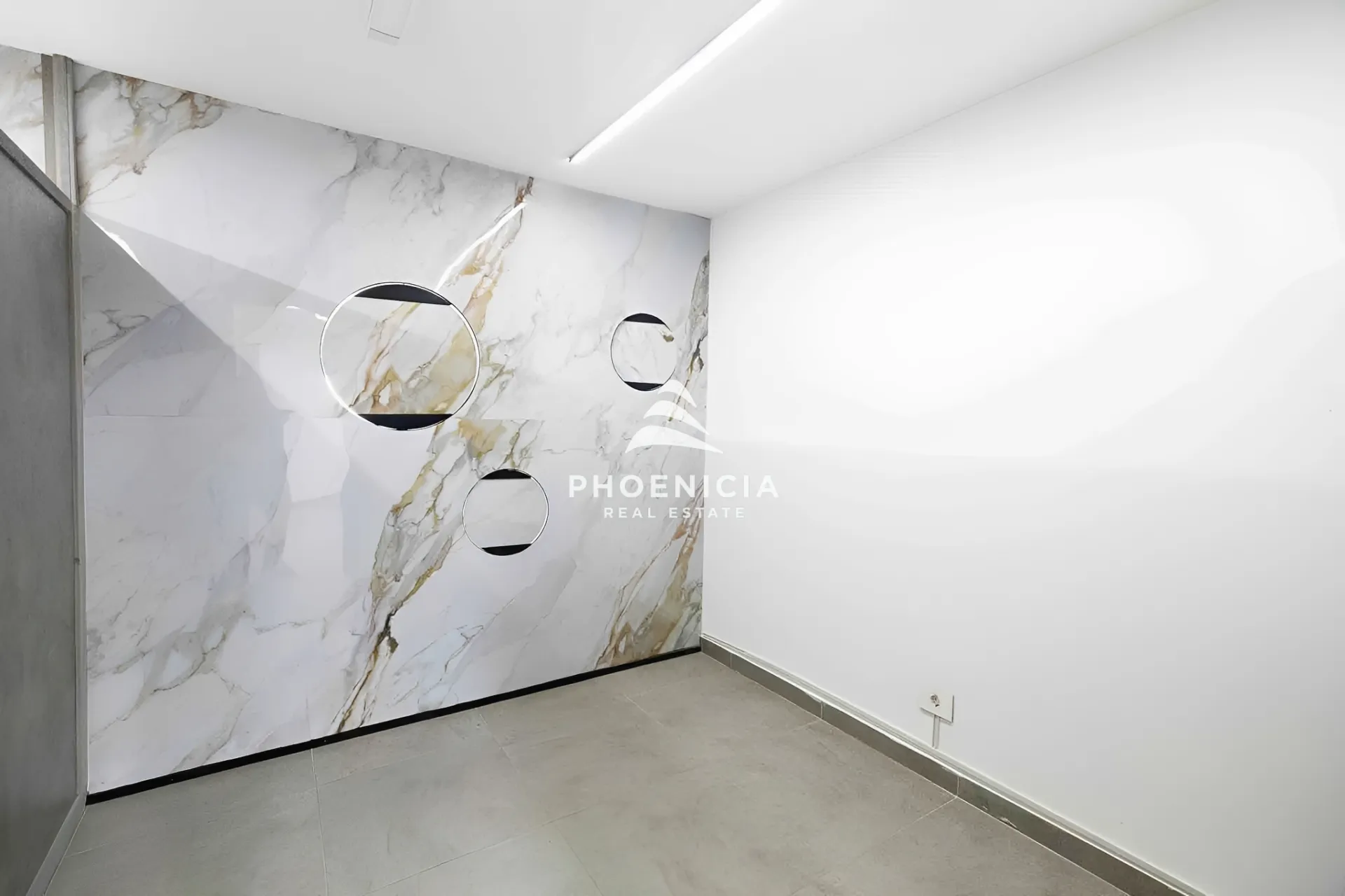 Shop for rent in Jbeil