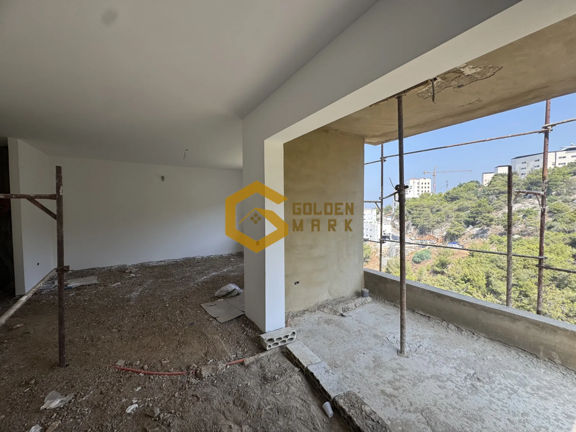 Apartment for Sale in Tilal Ain Saadeh, Metn