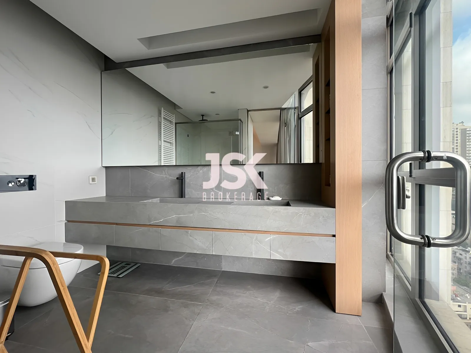 Apartment for Sale in Gemmayzeh