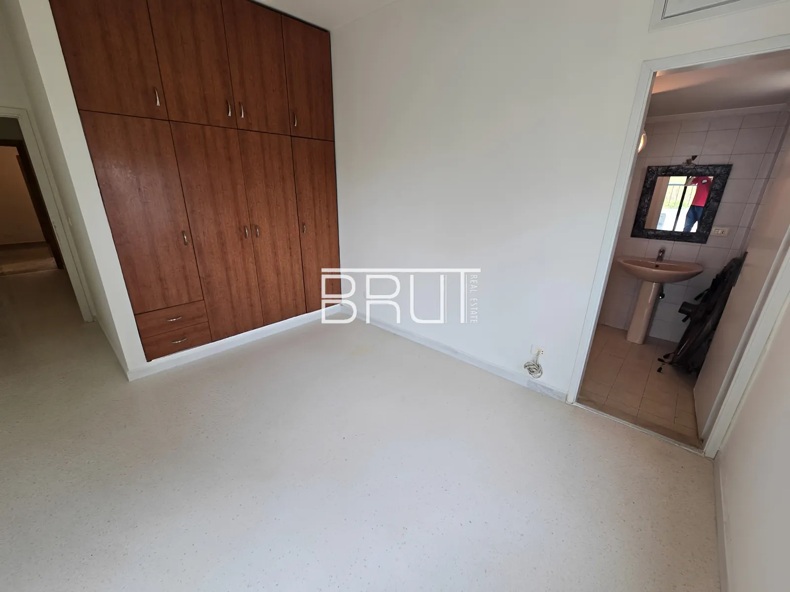 Apartment for Rent in Kaslik