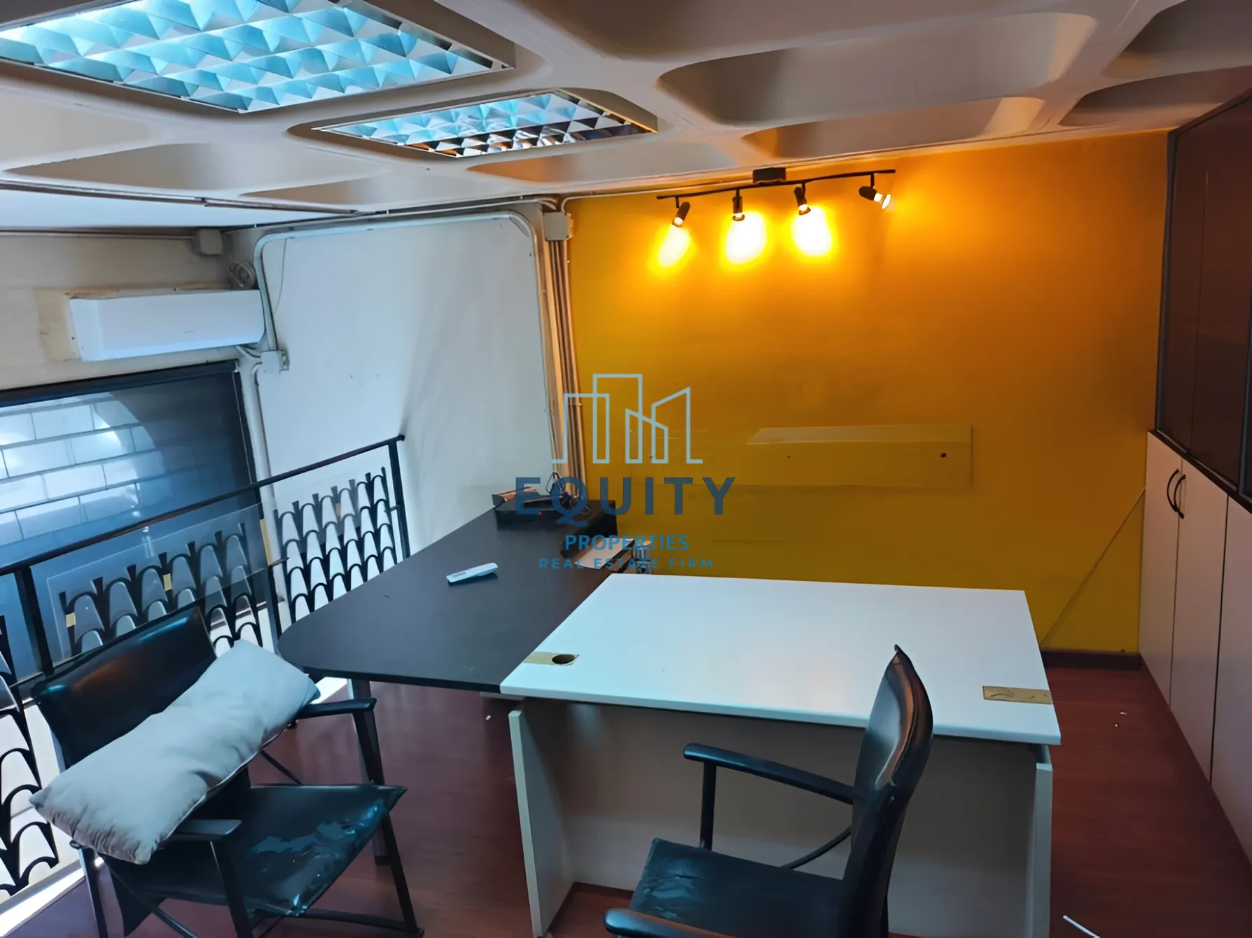 Shop for rent in Jdeideh, Lebanon