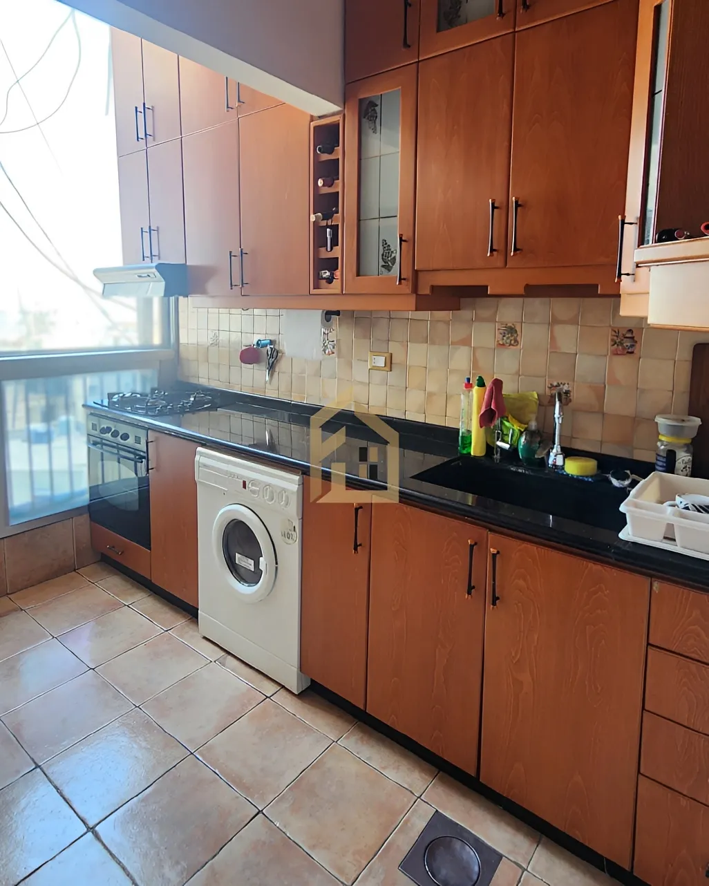 Apartment for sale in Achrafieh, Beirut, Lebanon - 2 bed, 1 bath