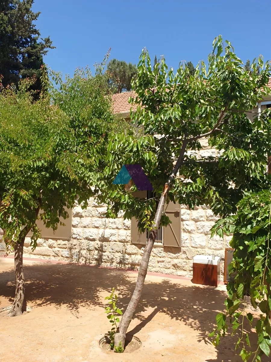 Villa for Sale in Aabadiyeh - 4 bed, 4 bath