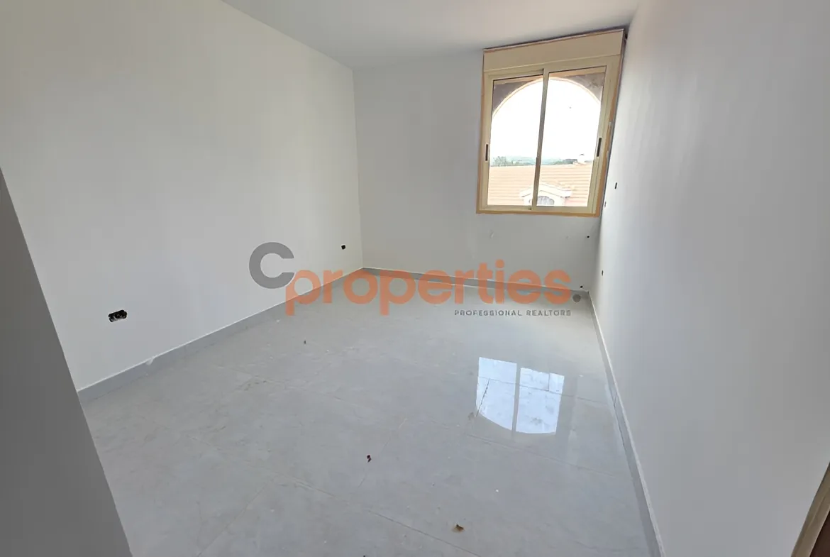 Apartment for Sale in Bolonia