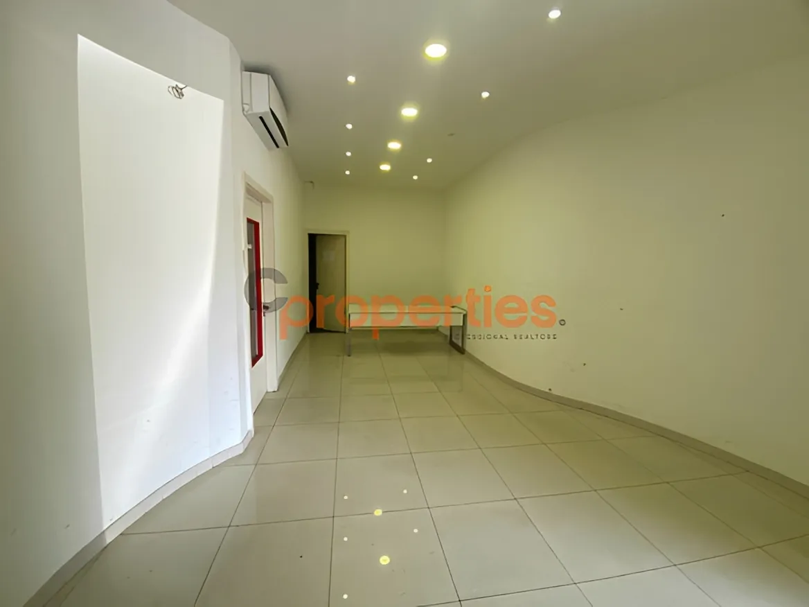 Office for Rent in Zalqa