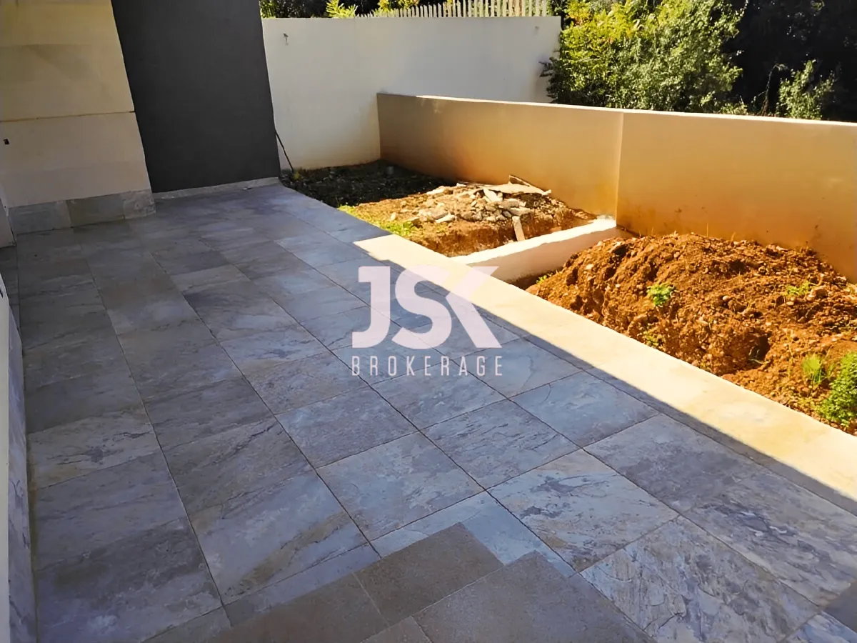 Apartment for Sale in Ballouneh, Lebanon