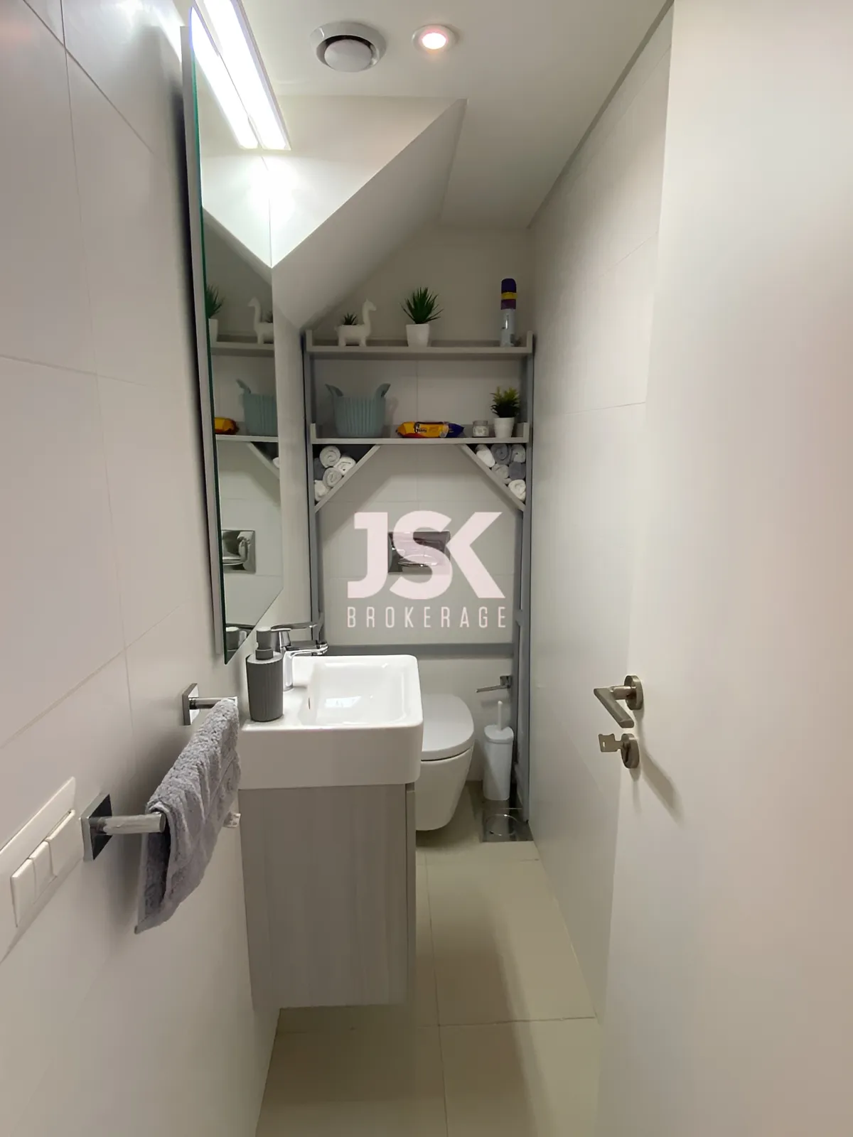 Duplex for Rent in Faqra