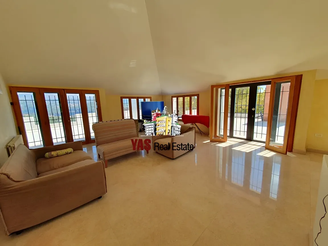 Villa for rent in Qlayaat