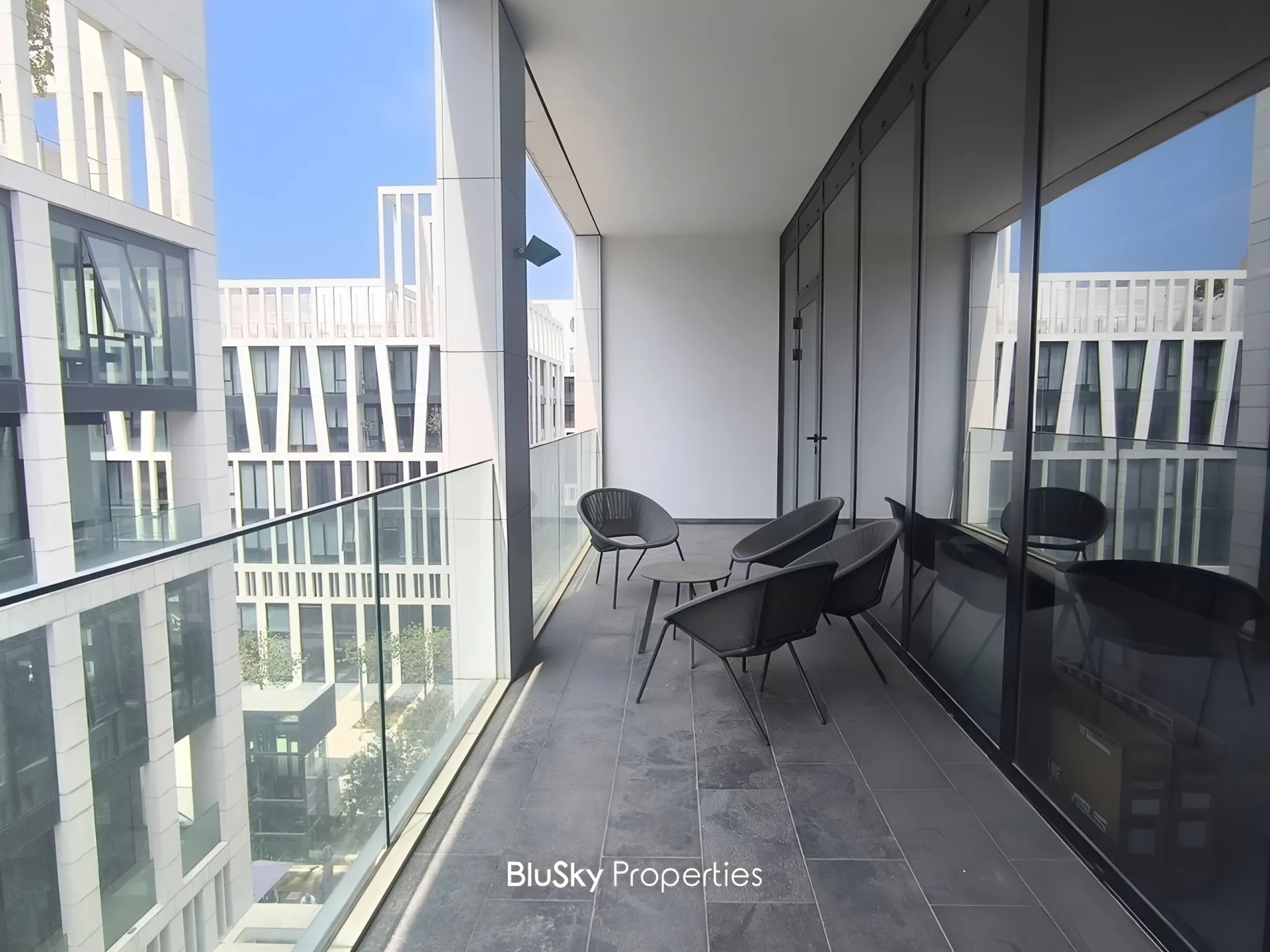 Office for rent in Dbayeh, lebanon