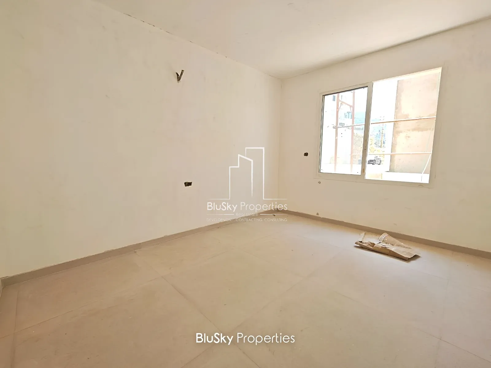 Apartment for Sale in Ain Saade