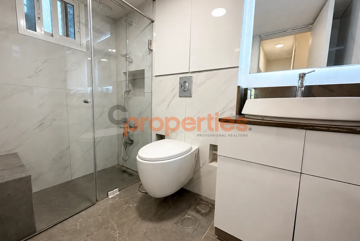 Apartment for Sale in Naqqache