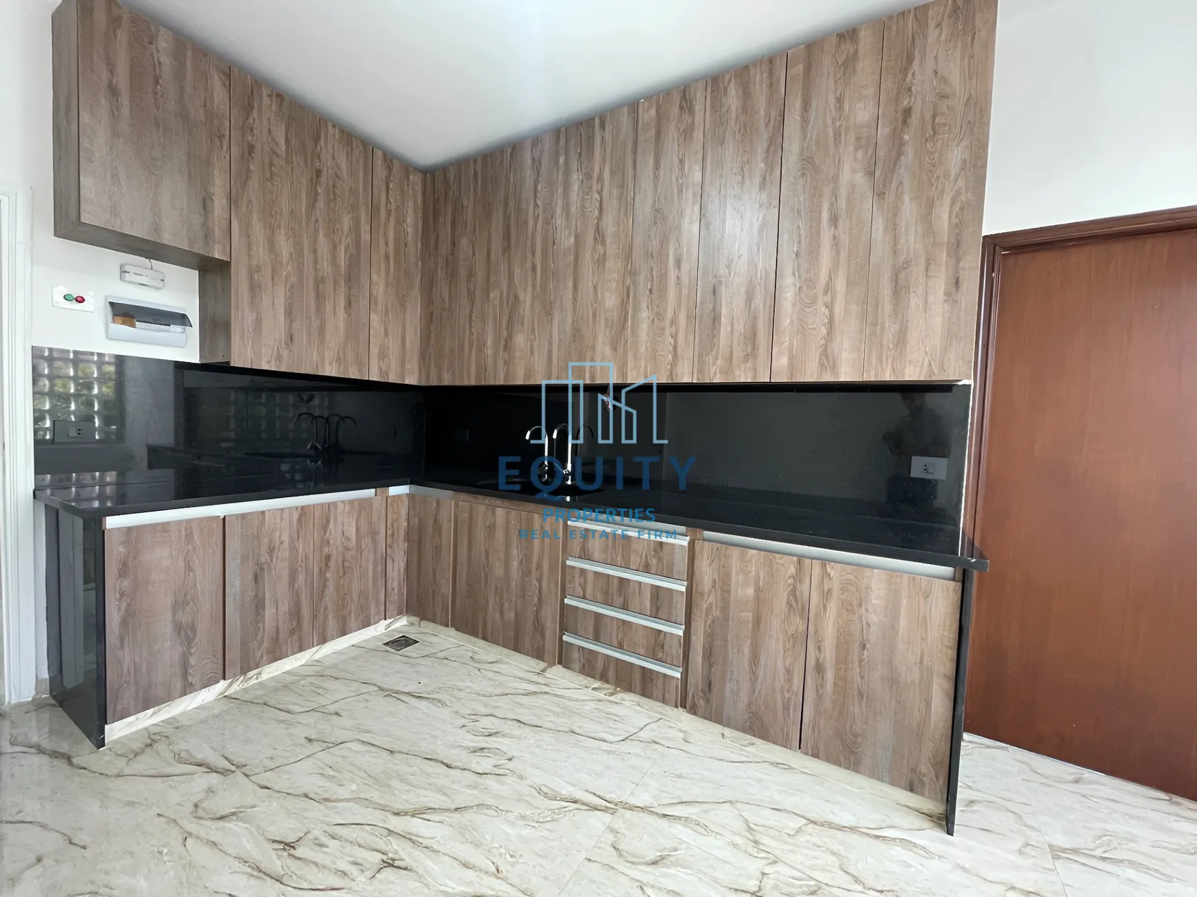 Apartment for sale in Adonis Kesrouane, Lebanon - 3 bed, 2 bath