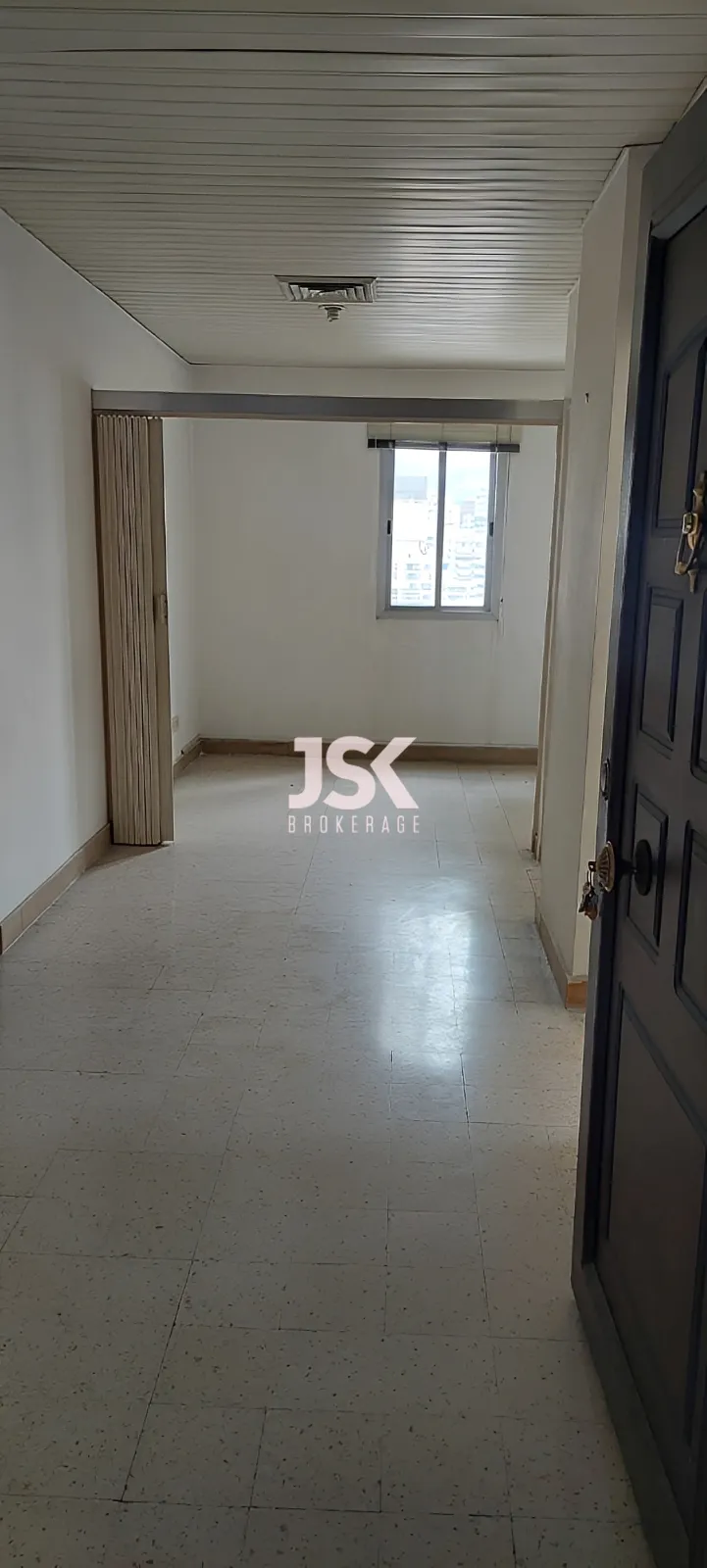Office for Sale in Horch Tabet
