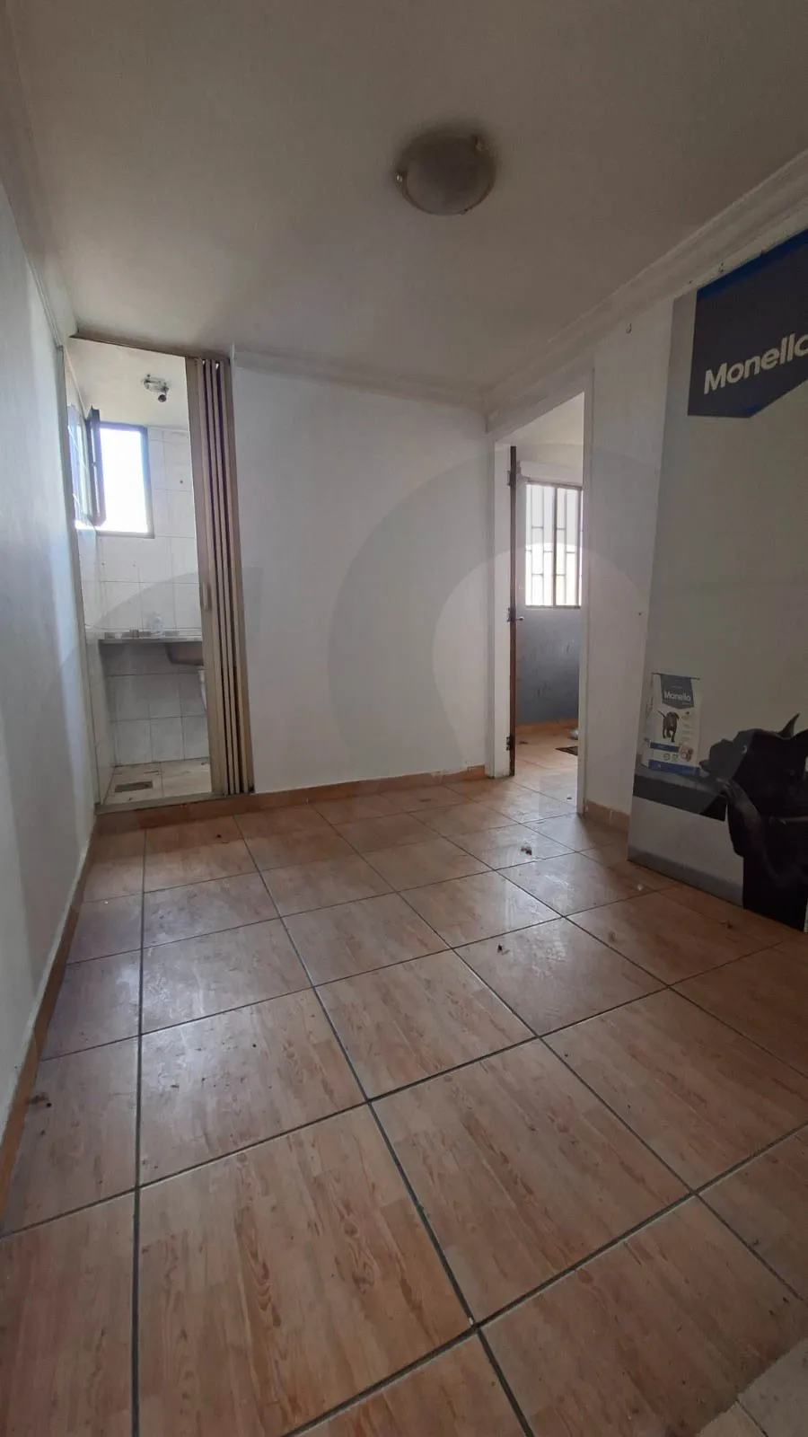 Commercial Property for Rent in Kahaleh