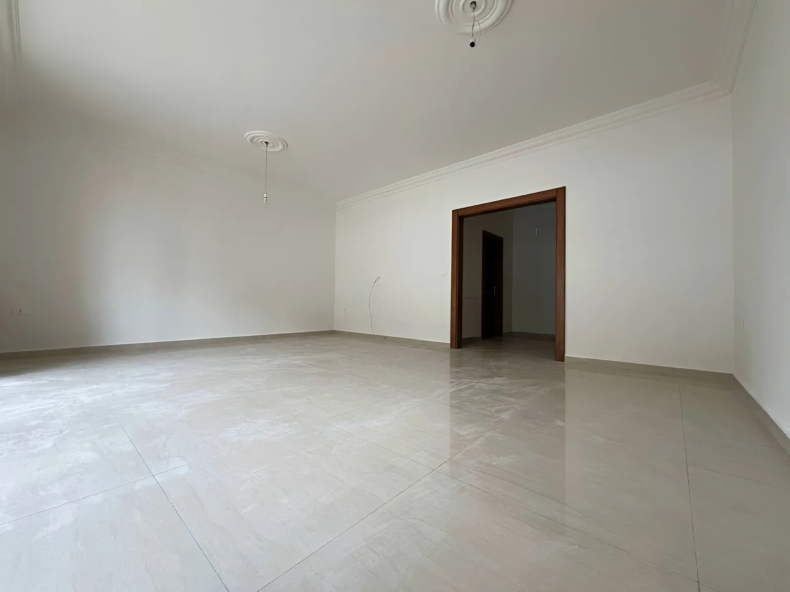 Apartment for Rent in Adonis
