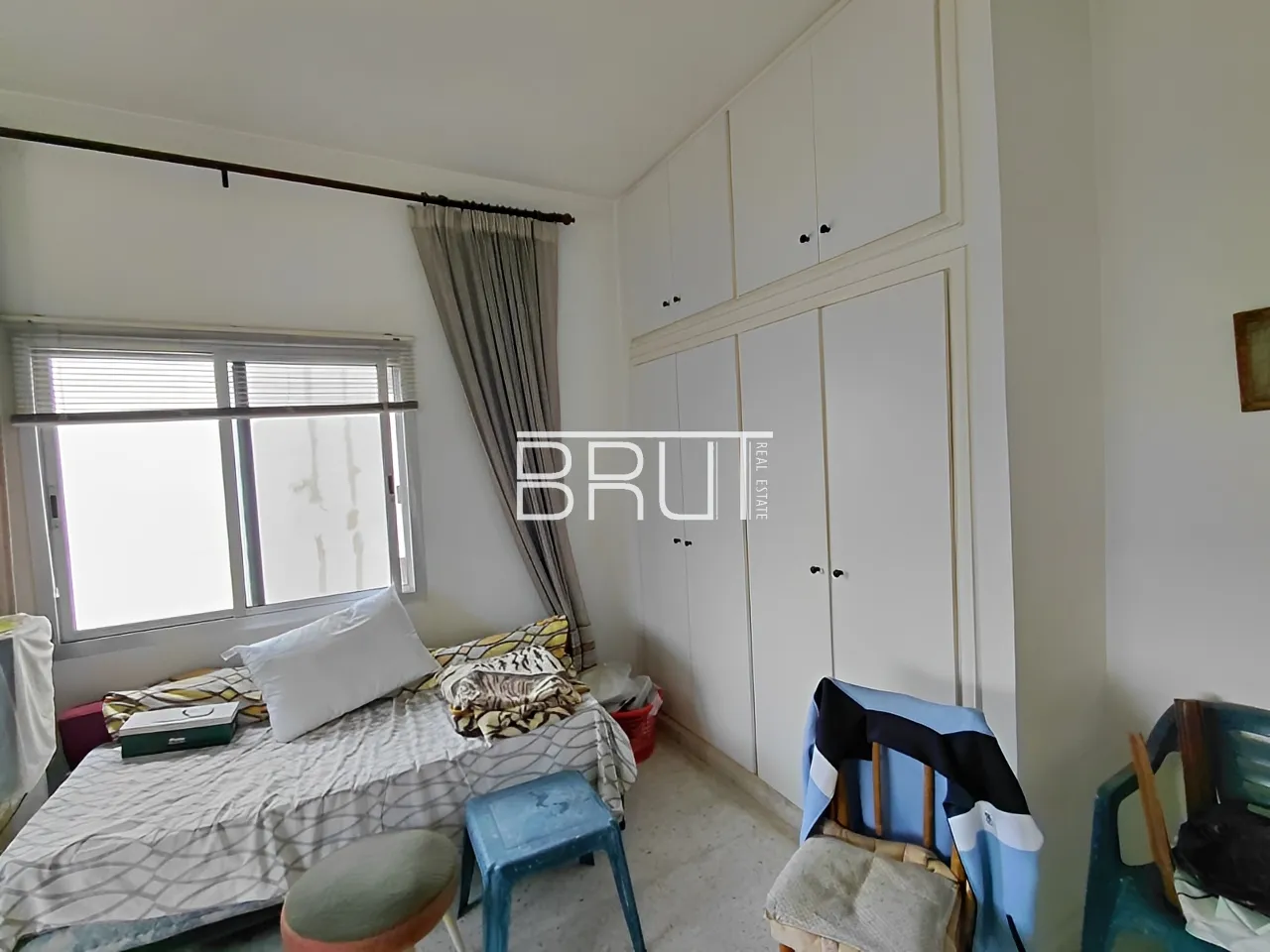 Apartment for Sale in Ballouneh