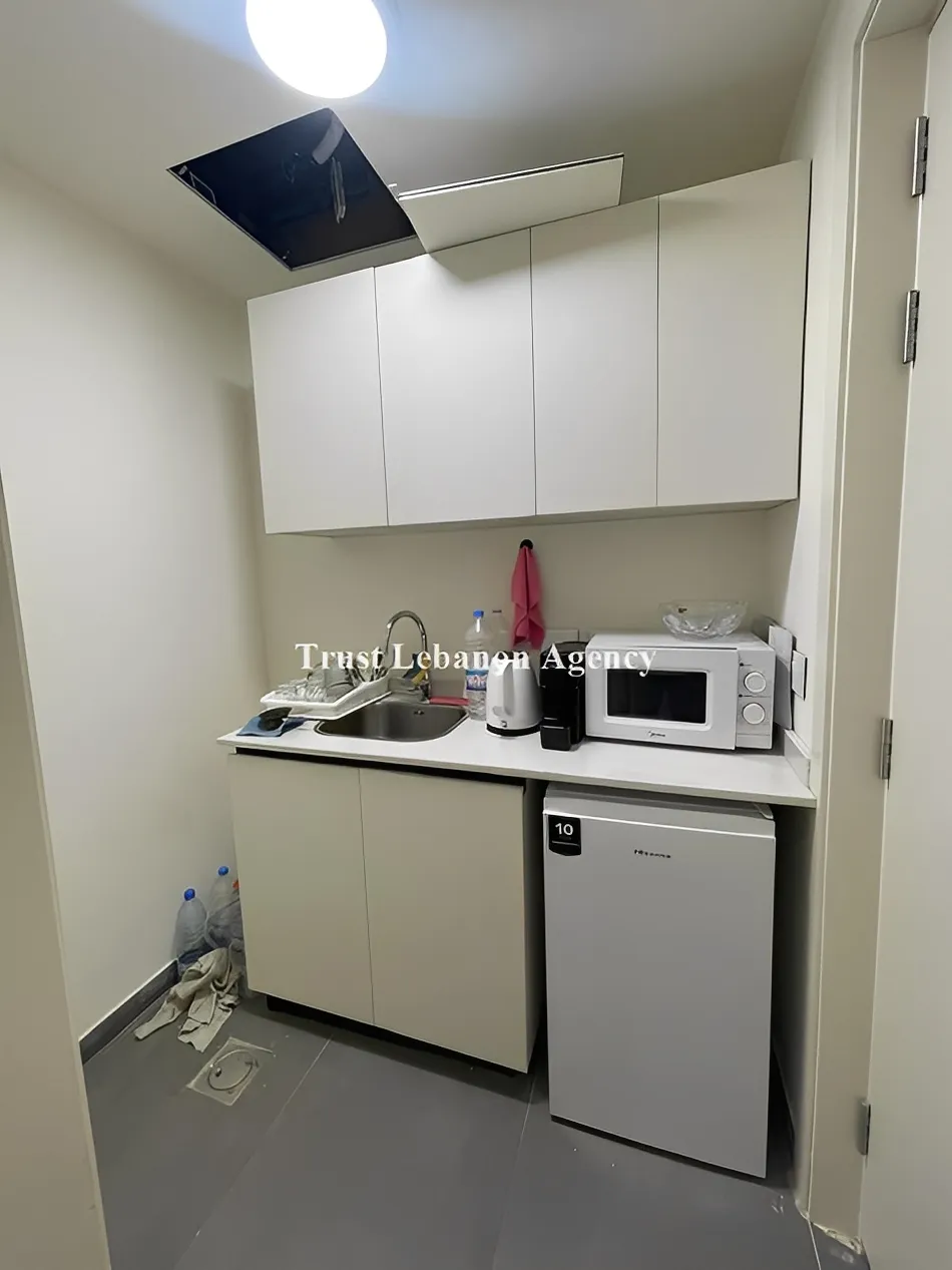 Office For Rent in Metn, Dekweneh