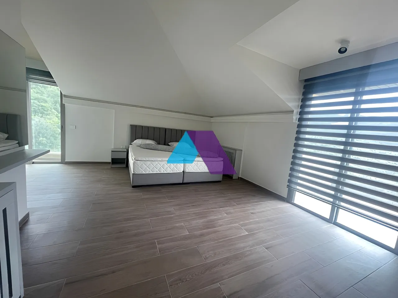 Apartment for Sale in Ain Saadeh